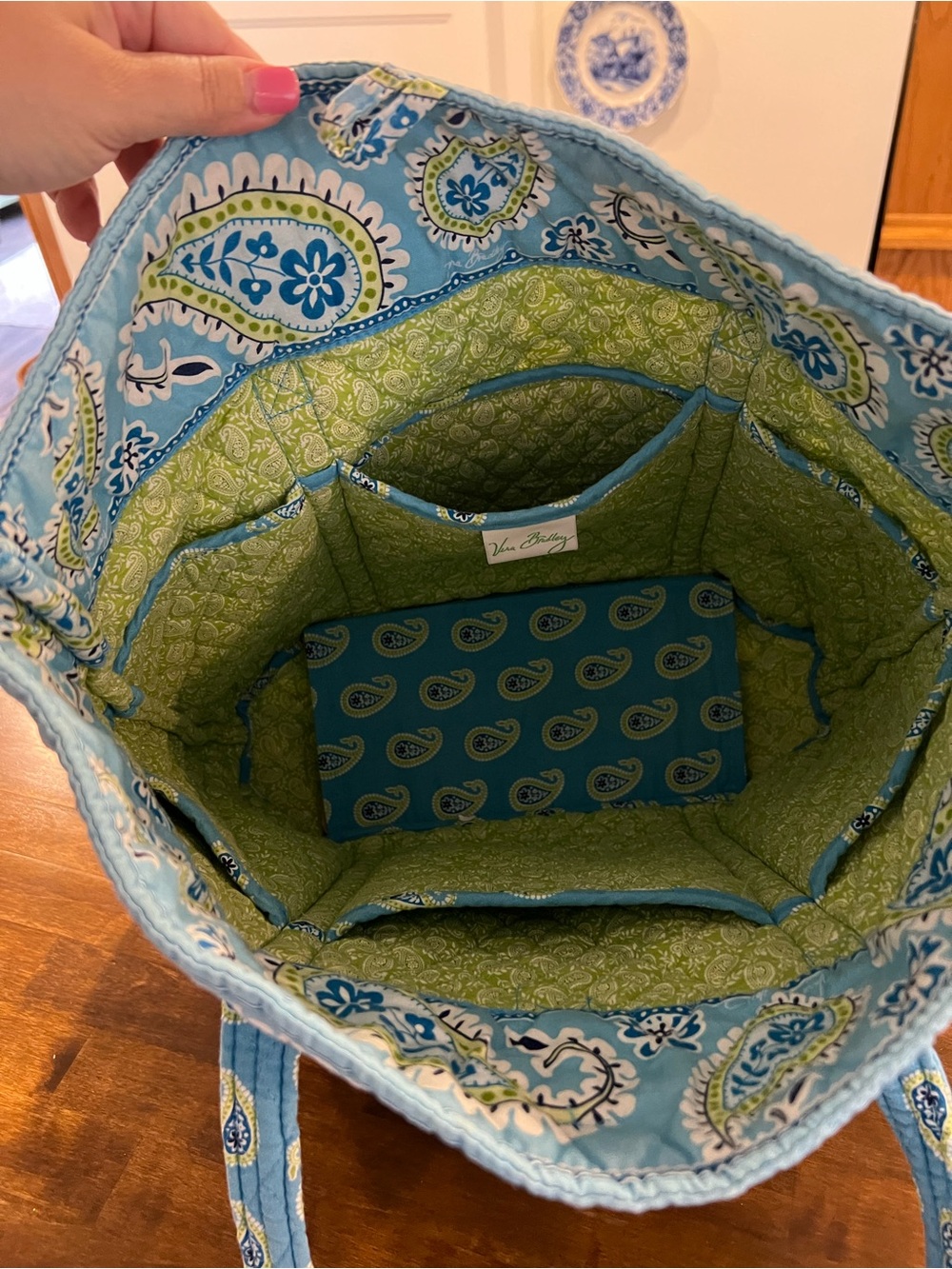 Vera Bradley Bermuda Blue (retired) Large Tote Bag - Picture 7 of 9